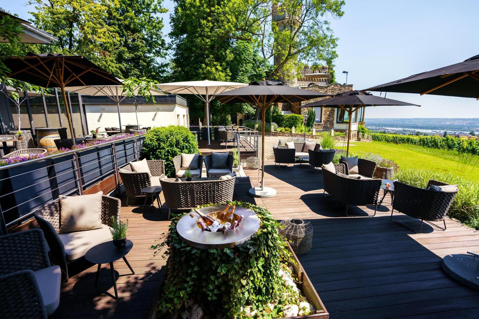 Relais & Chateaux Hotel Burg Schwarzenstein Geisenheim Eksteriør bilde